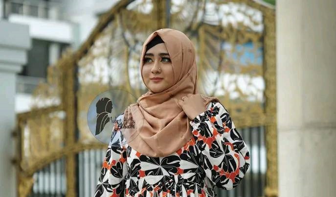 সু মা ই য়া  সা দি য়া 